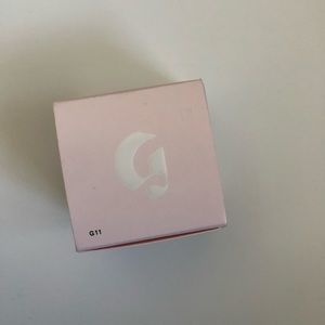 glossier stretch concealer